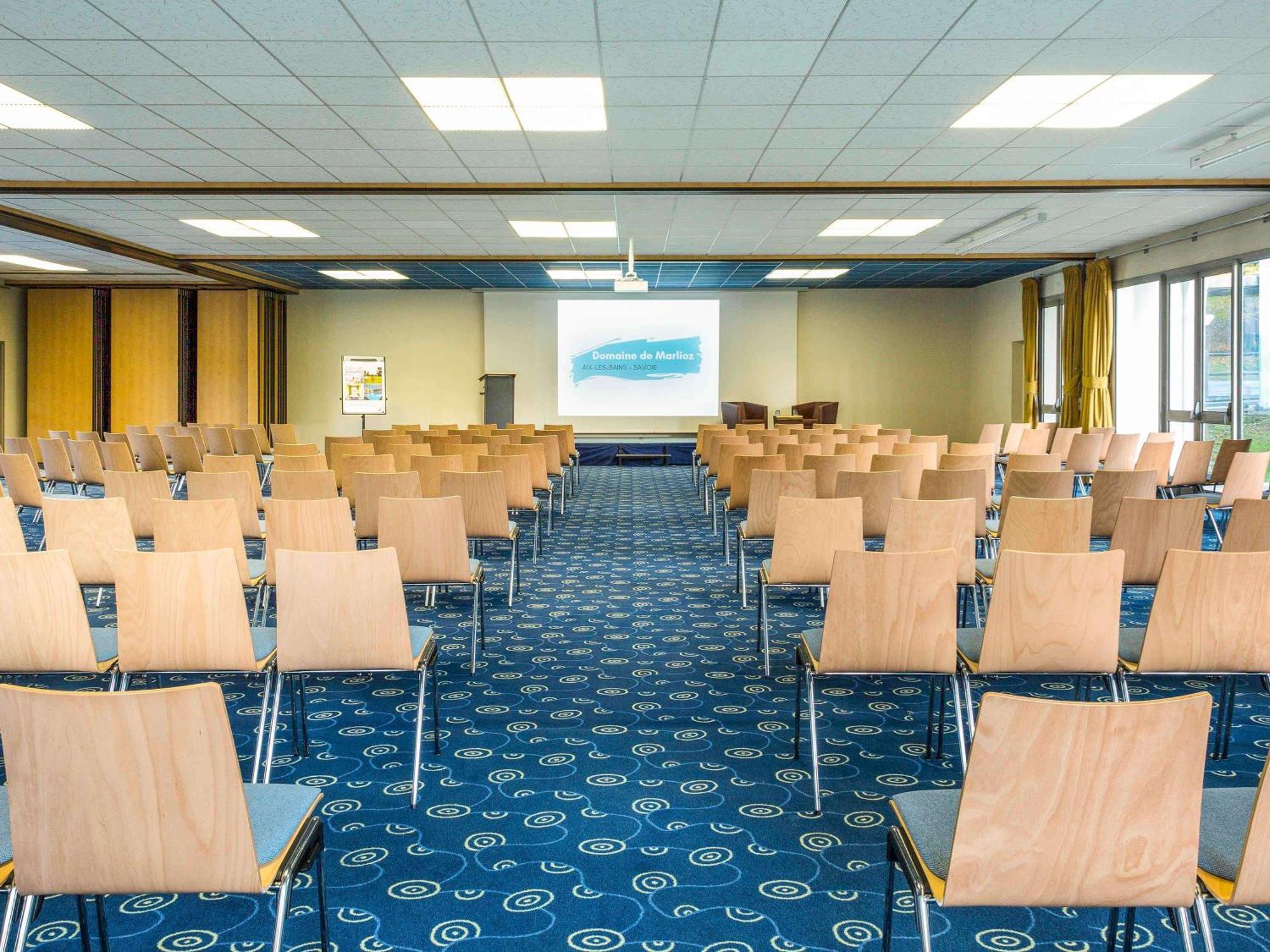 Ibis Styles Aix Les Bains Domaine De Marlioz Otel Aix-les-Bains Dış mekan fotoğraf